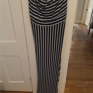 Chic Strapless Striped Dress - Navy and White